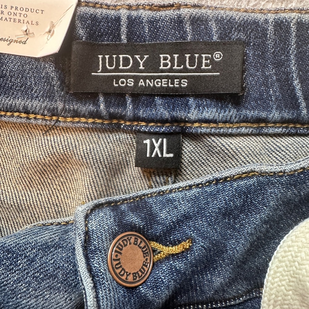 Judy Blue Denim Shorts Womens 1XL Blue High Waist Drawstring Cuffed JB150343 DK - Picture 3 of 10